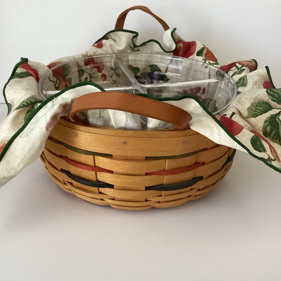 LONGABERGER BASKETS: 2001 10 inch handwoven basket with liner 4 section divider - Picture 4 of 11